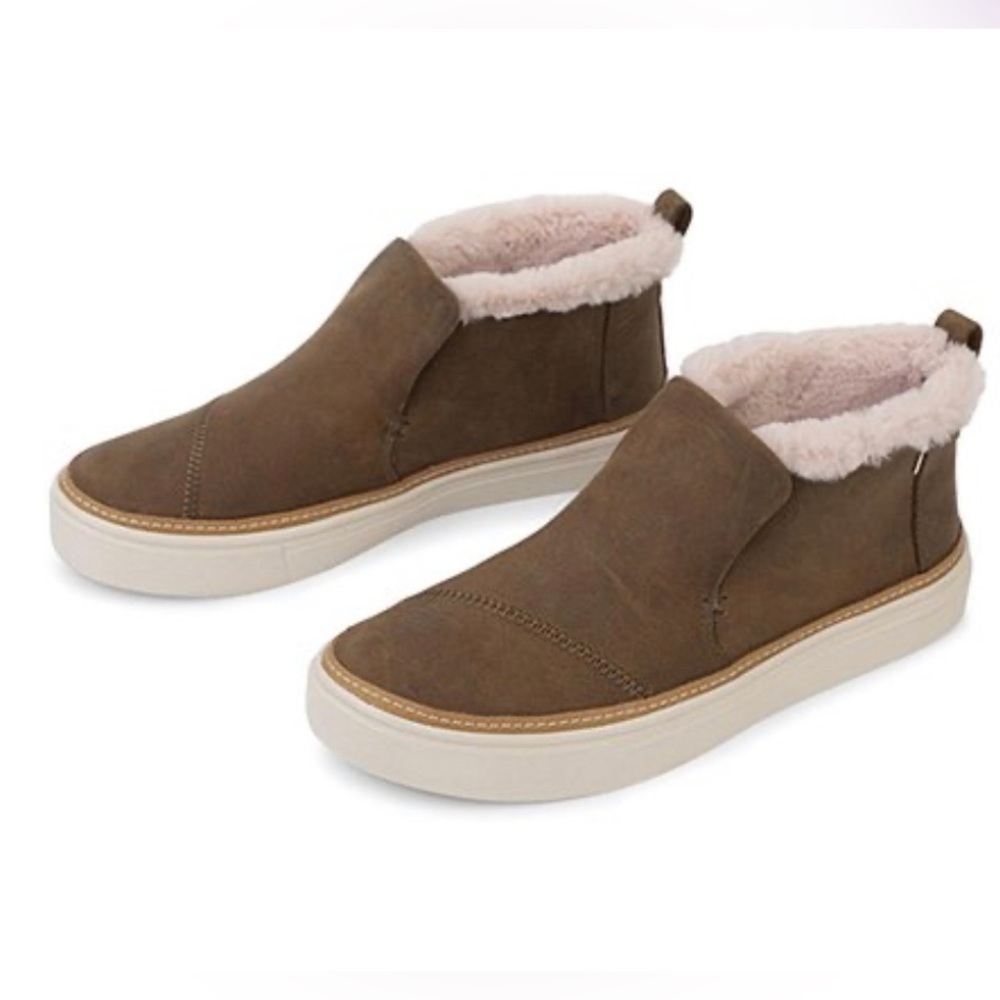 TOMS Paxton Mid-Top Slip-On - Women's Sneaker